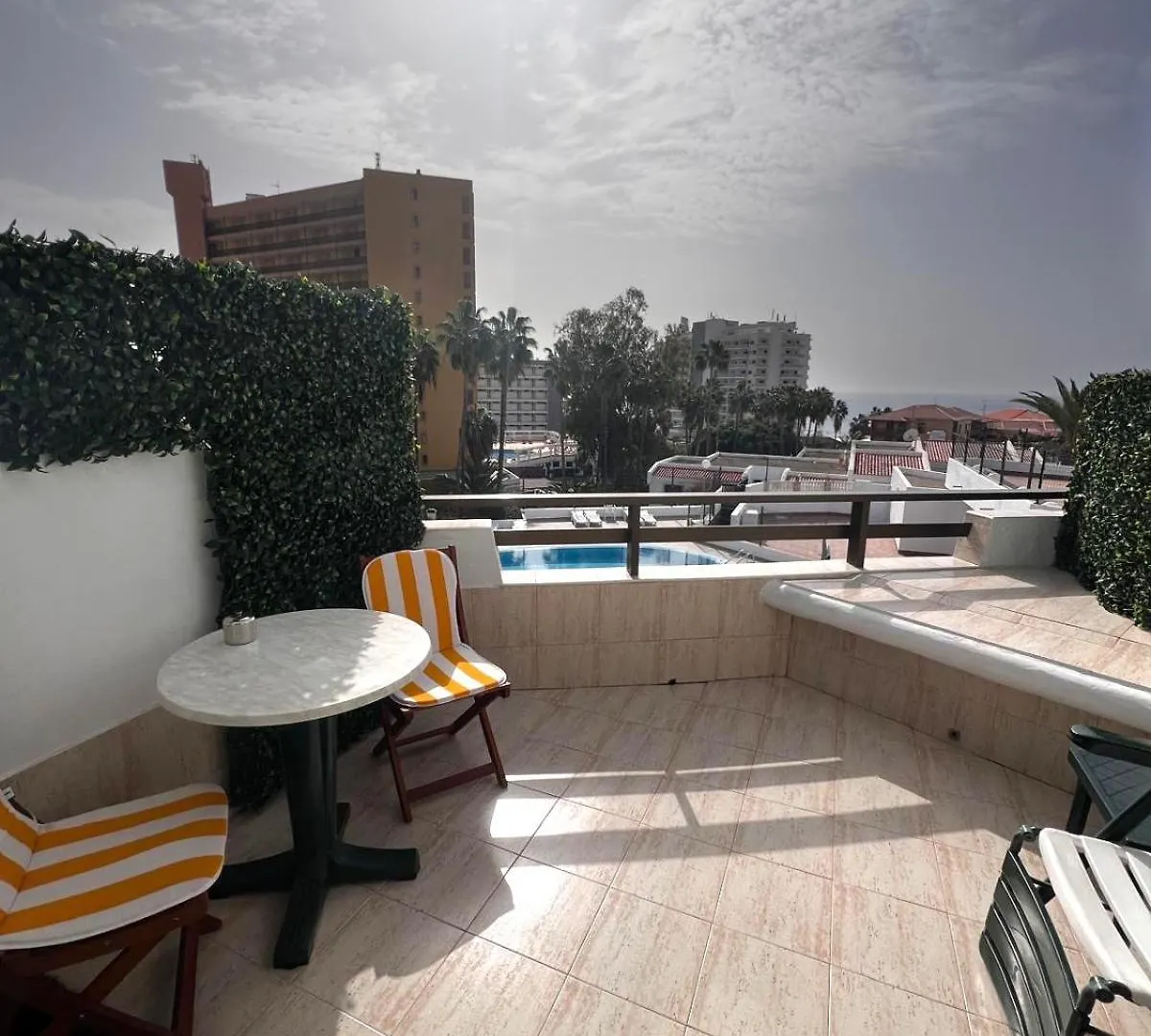 Lemon Beach Tenerife Holiday Apartment Las Americas Адехе Испания